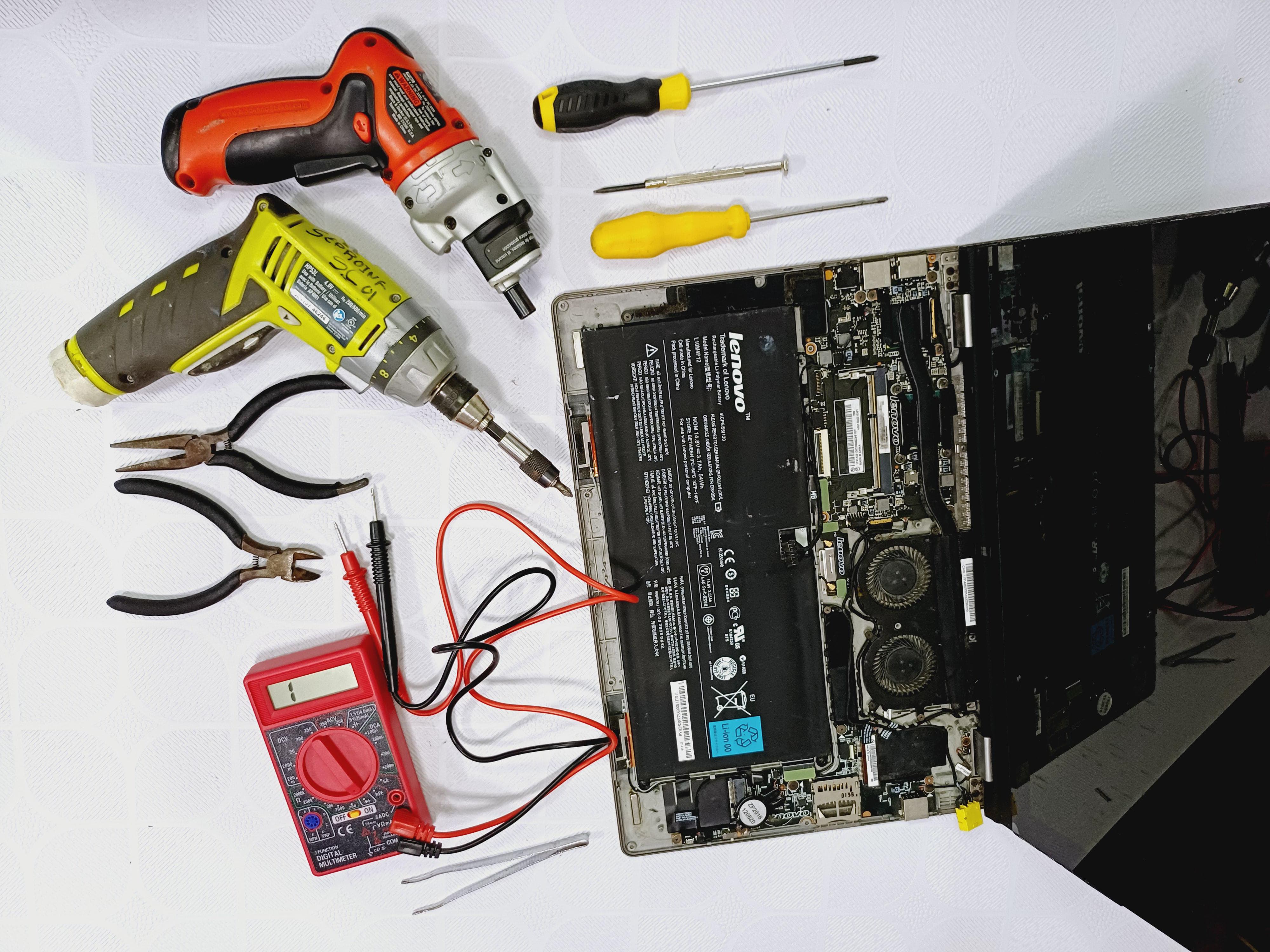 Servicios tecnológicos profesionales de Seproinf